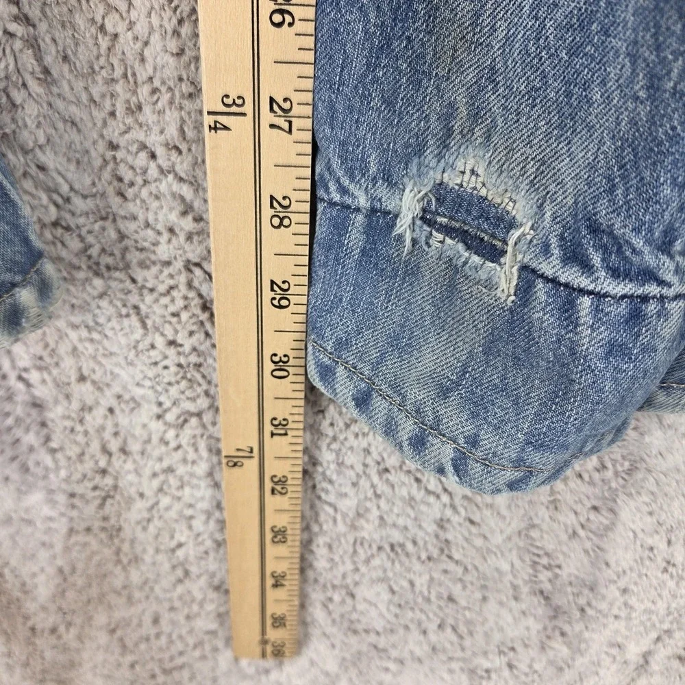 VTG Levis Engineered Jeans Men Thrashed Destroyed Twisted Buckle Back Fits 31x30